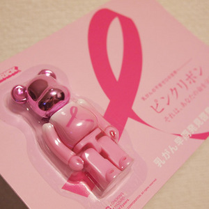 pink_bearbrick.jpg